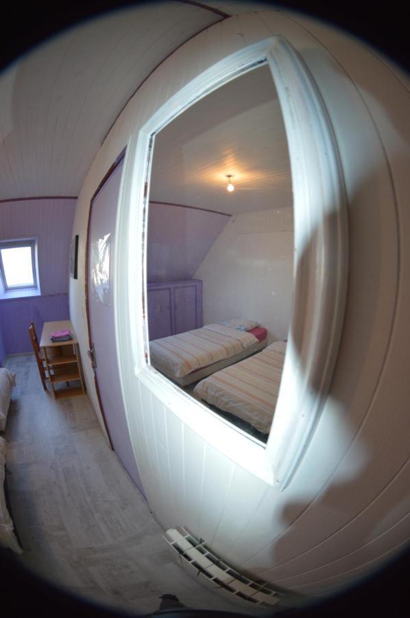 Chambre Au Calme Et Simple, Cuisine A Dispo Saint-Pol-de-Léon Екстериор снимка