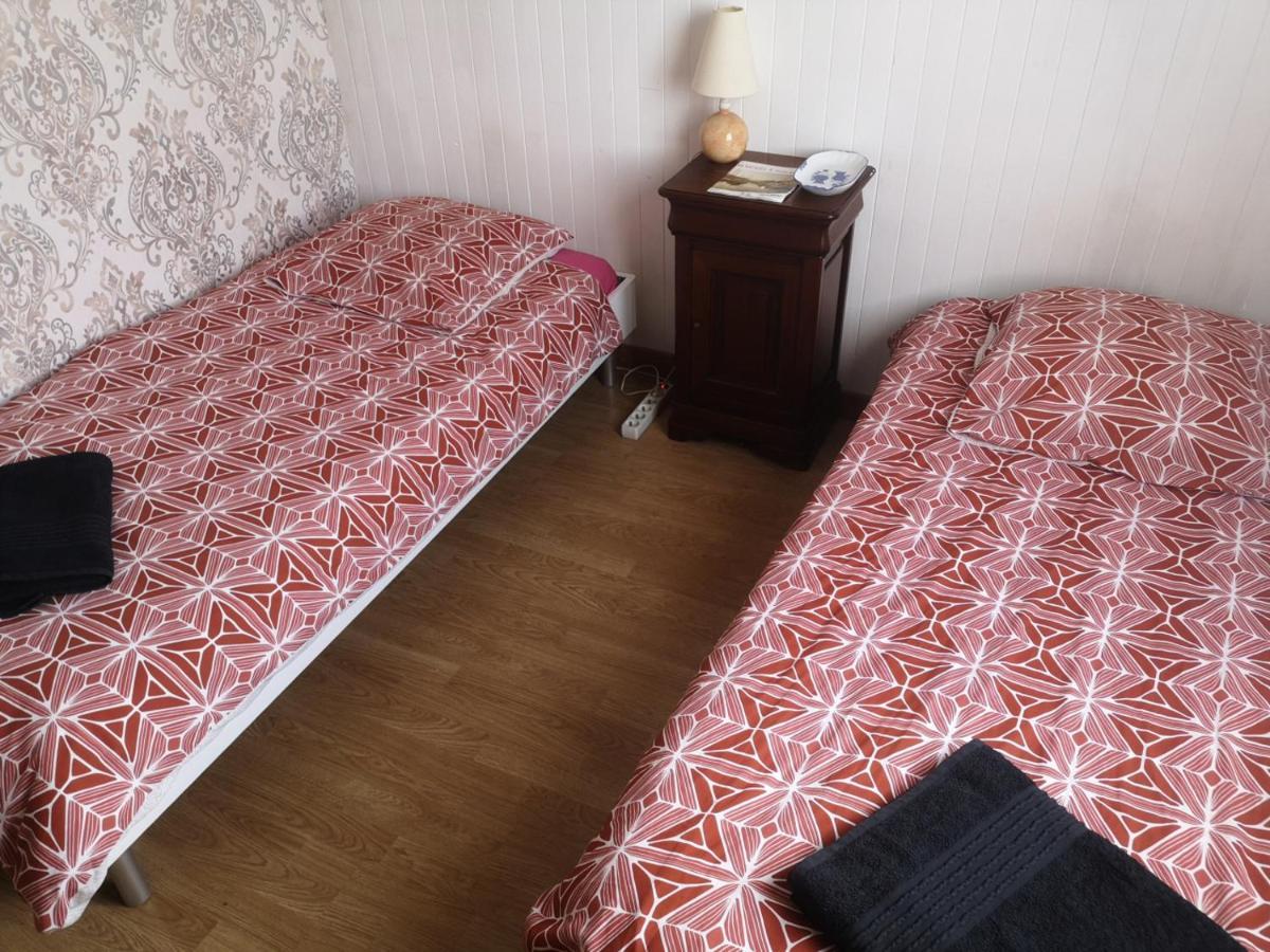 Chambre Au Calme Et Simple, Cuisine A Dispo Saint-Pol-de-Léon Екстериор снимка